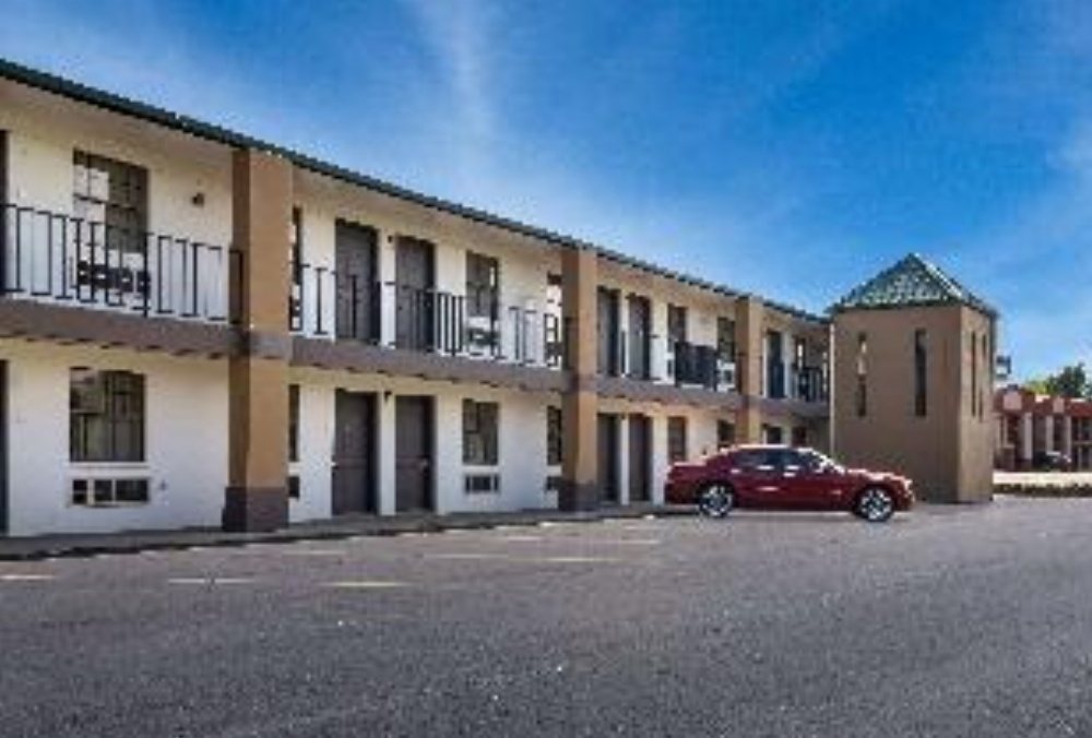 Quality Inn Image 13