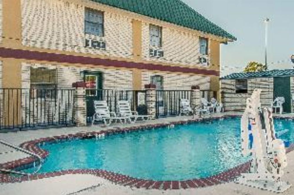 Quality Inn Image 19