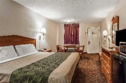 Quality Inn image 21